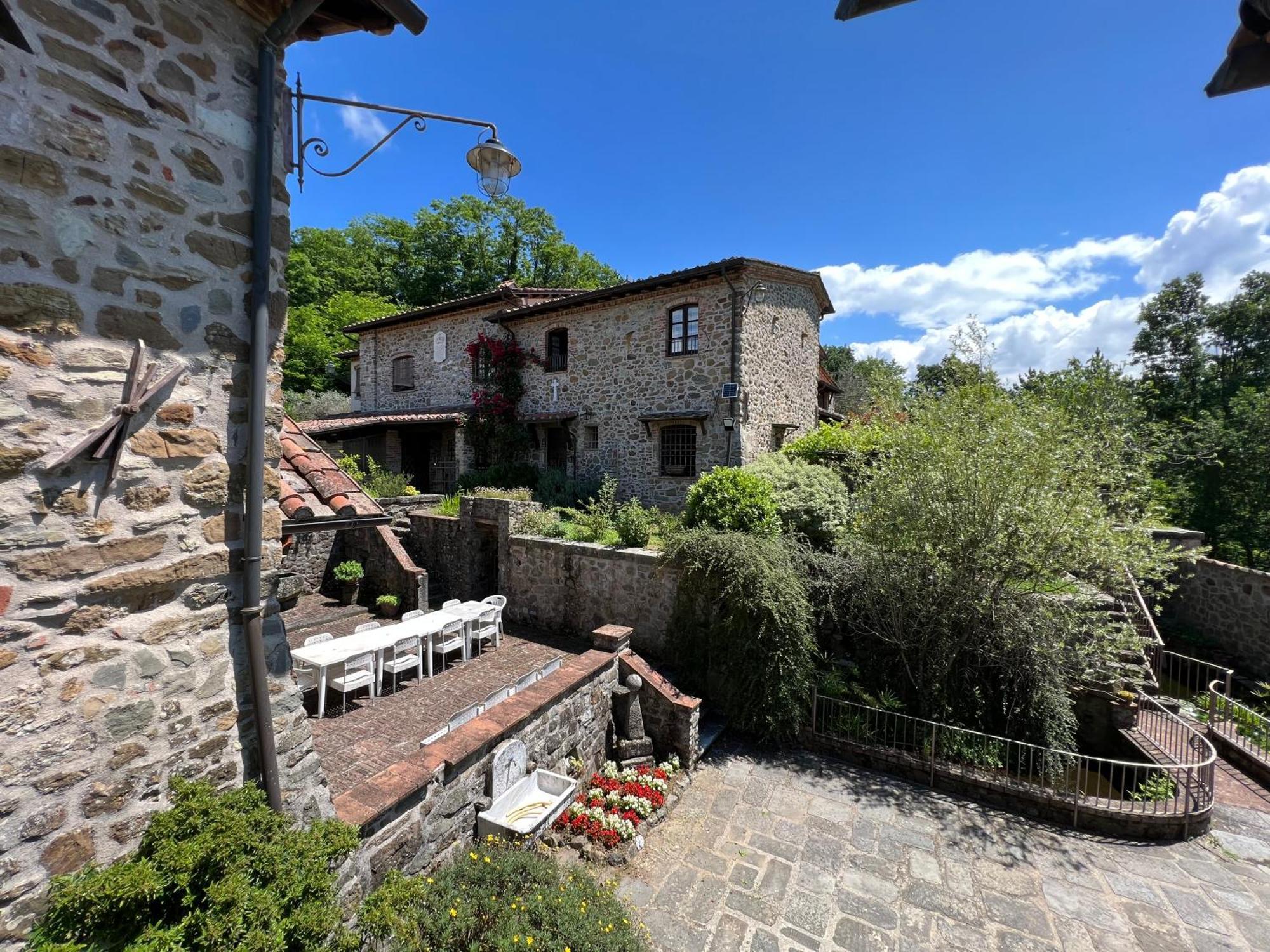 Podere Beatrice 20 Pax By Villasretreats Bardine di San Terenzo Dış mekan fotoğraf