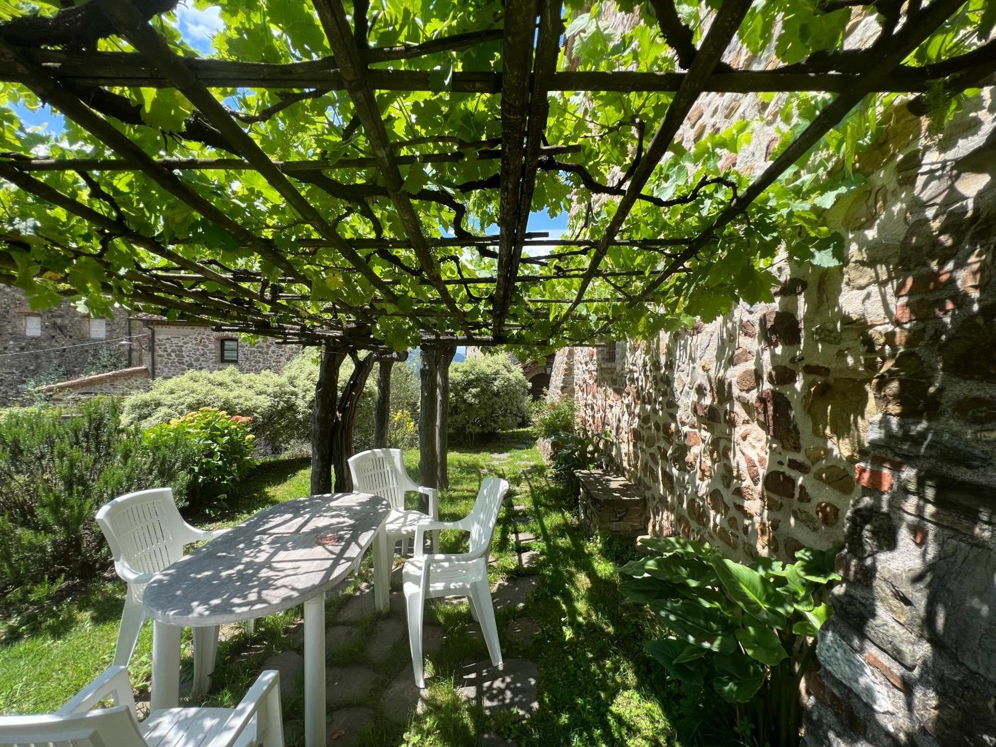 Podere Beatrice 20 Pax By Villasretreats Bardine di San Terenzo Dış mekan fotoğraf