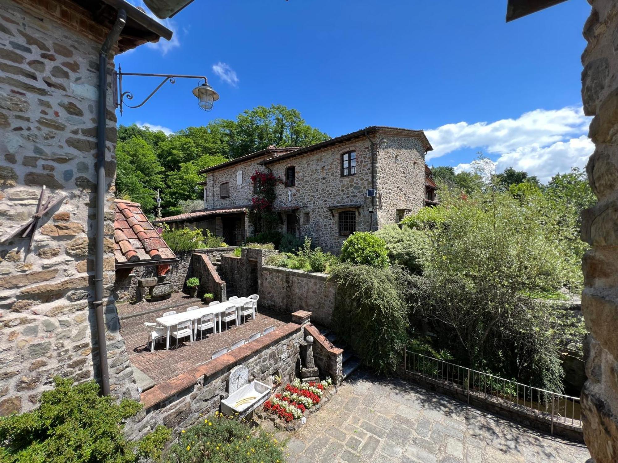 Podere Beatrice 20 Pax By Villasretreats Bardine di San Terenzo Dış mekan fotoğraf