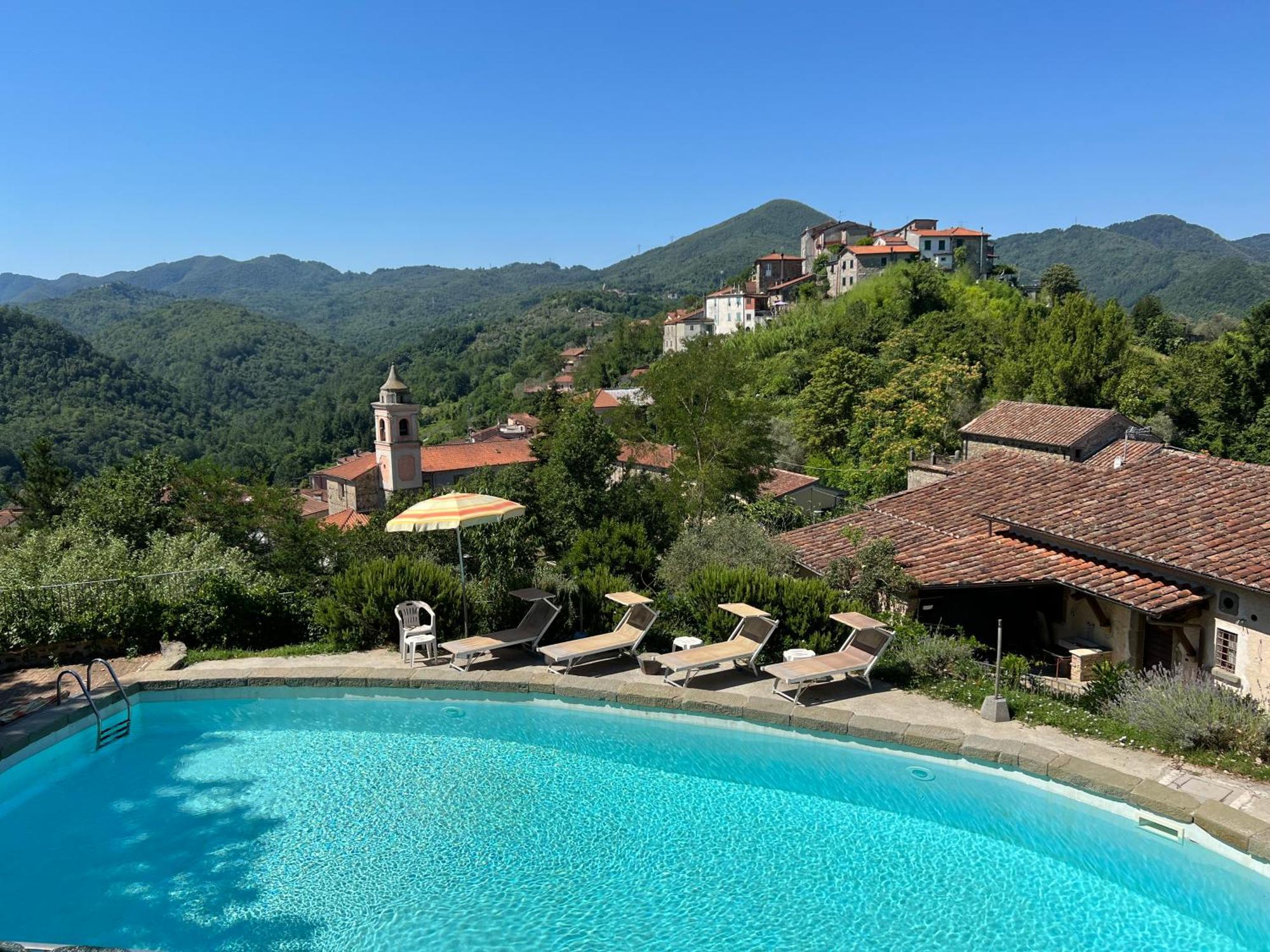 Podere Beatrice 20 Pax By Villasretreats Bardine di San Terenzo Dış mekan fotoğraf